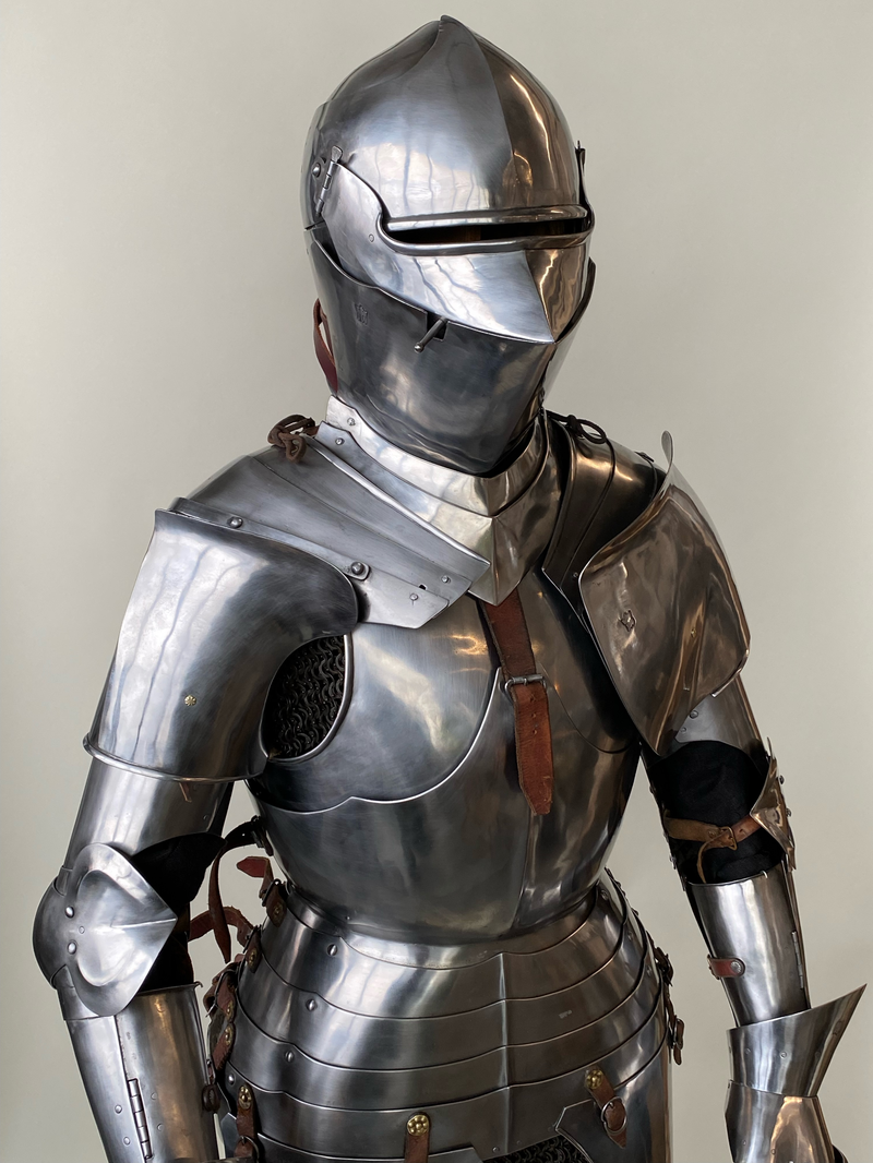 15th century Italian suit of armor reproduction